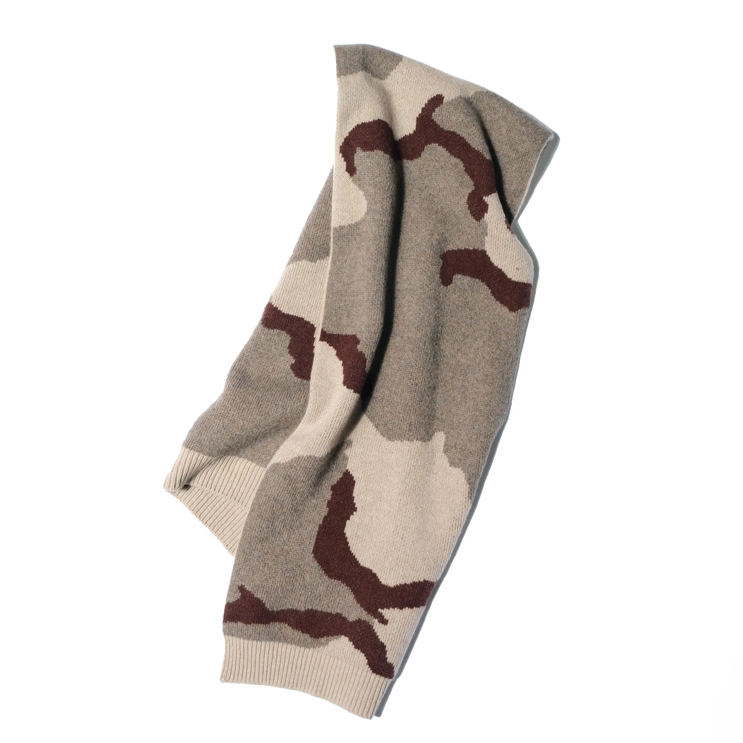 THE FABRIC “CAMOSAI MUFFLER